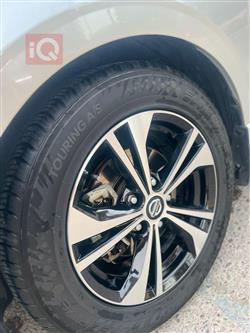 نيسان سنترا